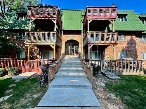 2b-1990 Tall Oaks Dr, Aurora, IL, 60505-1458 | Card Image