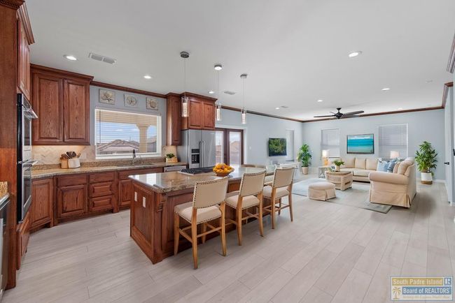 1013 Tarpon Ave, House other with 5 bedrooms, 4 bathrooms and null parking in Port Isabel TX | Image 20