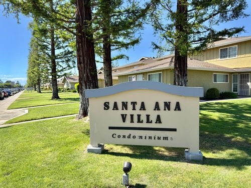 4-495 W Santa Ana Ave, Clovis, CA, 93612-3533 | Card Image