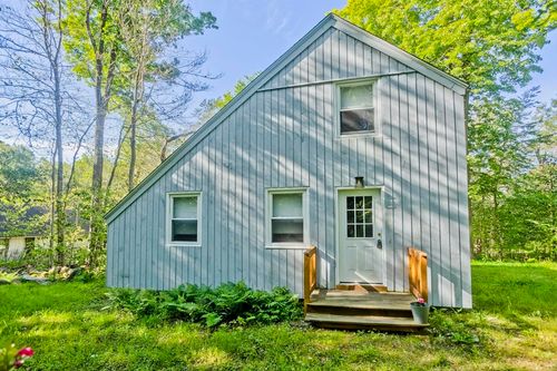 27 Stones Throw Dr, Tolland, MA, 01034-9434 | Card Image