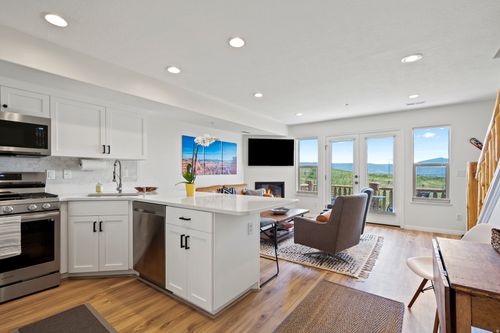 902-3524 N Fox Run, Eden, UT, 84310-6625 | Card Image