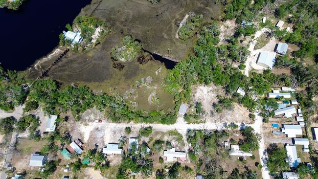 67 Sw 283 Rd Ave, House other with 2 bedrooms, 2 bathrooms and 1 parking in Steinhatchee FL | Image 16