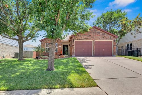 917 Twisted Fence Dr, Pflugerville, TX, 78660-4924 | Card Image