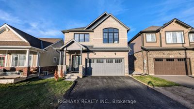 55 Bur Oak Dr, House other with 4 bedrooms, 4 bathrooms and 4 parking in Thorold ON | Image 1