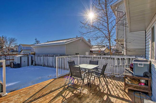 78 Falmere Way Ne, Home with 3 bedrooms, 2 bathrooms and 2 parking in Calgary AB | Image 33