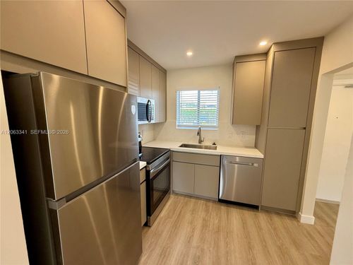 108-400 Waterway Dr S, Lantana, FL, 33462-1869 | Card Image