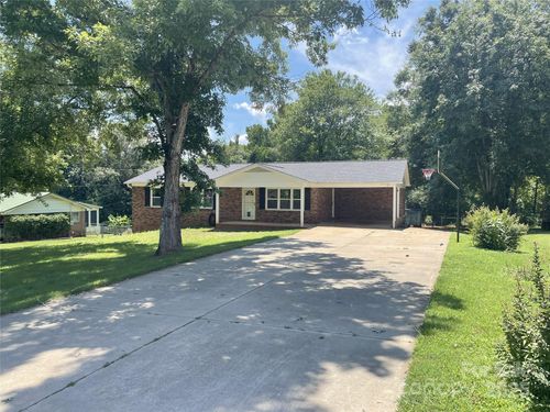 148 Pratt Ln, Statesville, NC, 28625-2133 | Card Image