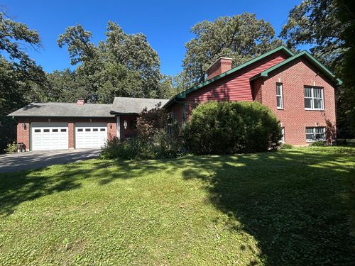 9017 Wildrose Ln, Marengo, IL, 60152-8128 | Card Image