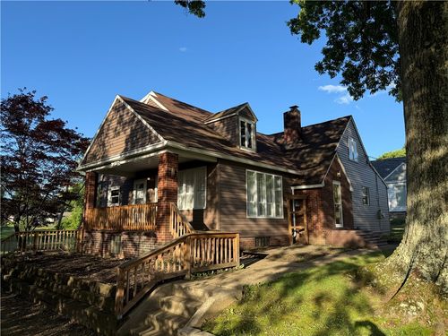 2225 Pleasantview Dr, Ford City, PA, 16226-1533 | Card Image