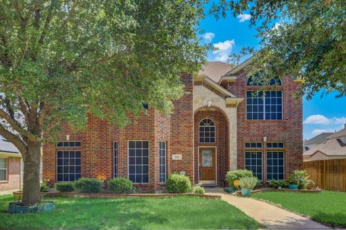 311 Orchard Place, Red Oak, TX, 75154 | Card Image