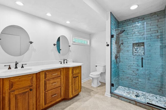 Master Bedroom bathroom | Image 20