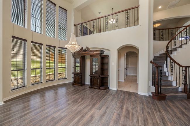Formal dining | Image 6