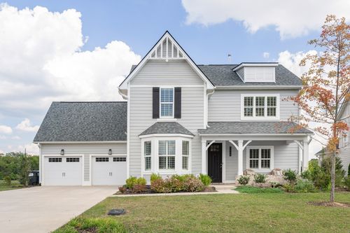 7546 Delancey Dr, College Grove, TN, 37046-1519 | Card Image