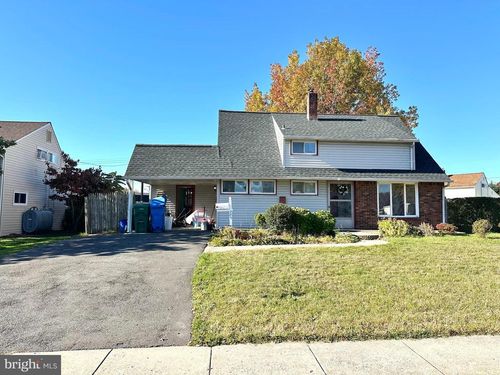 289 Goldenridge Dr, LEVITTOWN, PA, 19057-3427 | Card Image