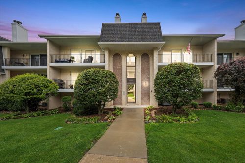 apt-2n-9026 Del Prado Dr, Palos Hills, IL, 60465-5080 | Card Image