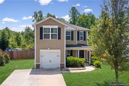 2772 Stonefield Crossing Dr, Winston Salem, NC, 27107-1584 | Card Image