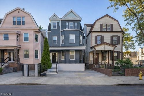 226 N 9th St, Newark, NJ, 07107-1781 | Card Image