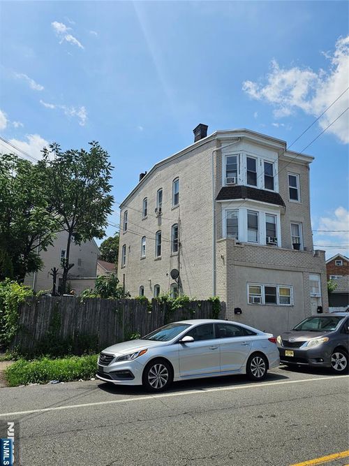312-310-312 Vreeland Ave, Paterson, NJ, 07513-1014 | Card Image