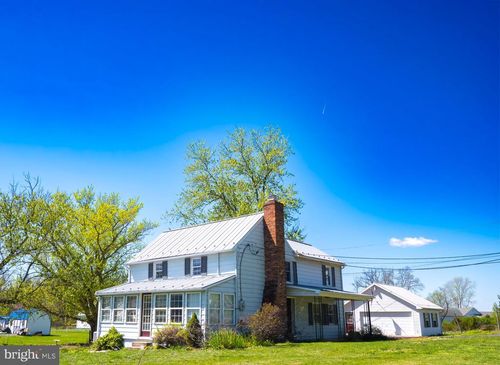 6434 Middleway Pike, KEARNEYSVILLE, WV, 25430-5540 | Card Image