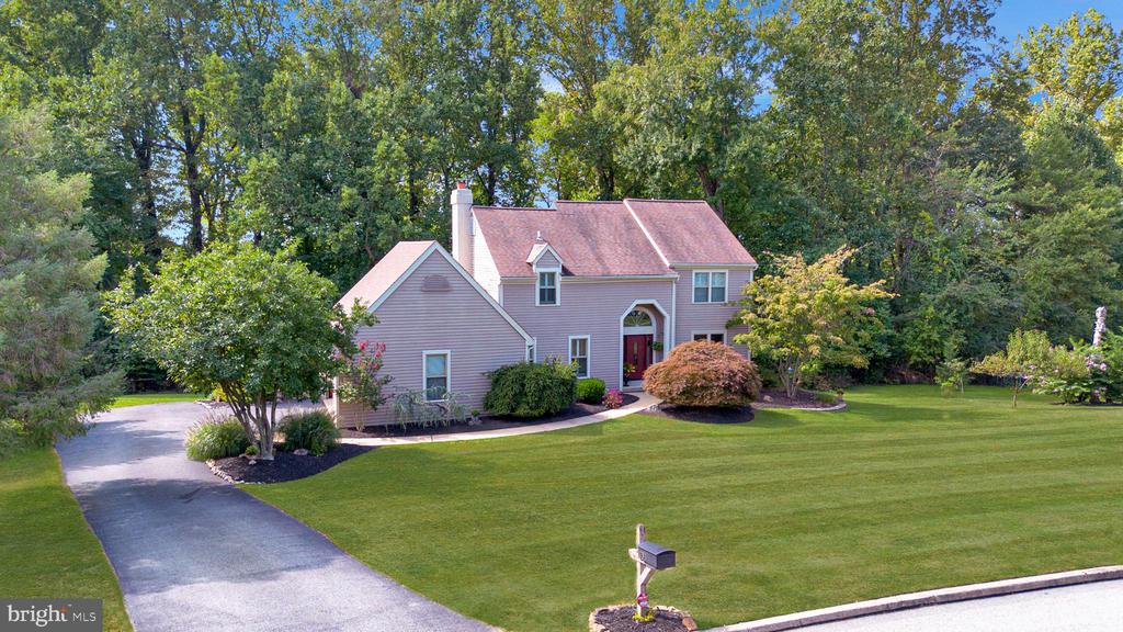 Stonehedge Dr, Glenmoore, PA 19343