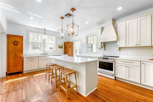 1202 Louisiana Ave, Lake Charles, LA, 70601-5450 | Card Image