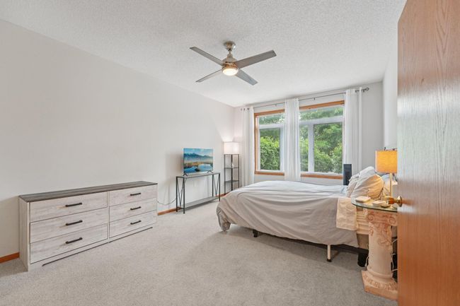 25-web-or-mls-Crystal Pl-1406-025.jpg | Image 16
