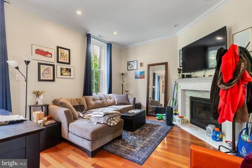 apt-201-1704 Wallace St, PHILADELPHIA, PA, 19130-3376 | Card Image