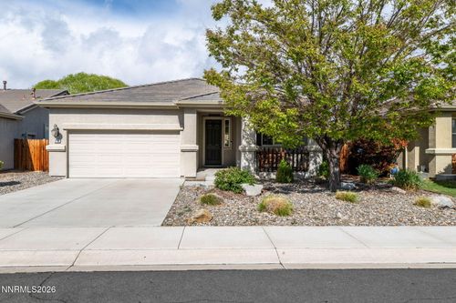 916 Lakeview Dr, Dayton, NV, 89403-8786 | Card Image