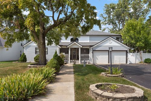 0N632 Gables Blvd, Wheaton, IL, 60187-3007 | Card Image