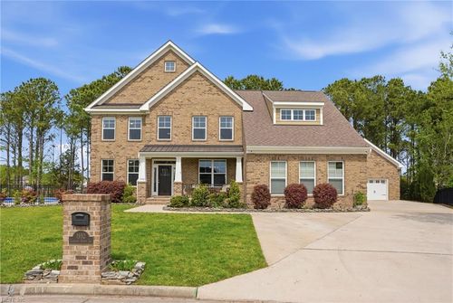 1952 Lancing Crest Ln, Chesapeake, VA, 23323-6648 | Card Image