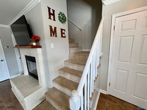 p1-11112 Memorial Parkway South Sw, Huntsville, AL, 35803 | Card Image