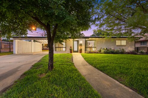 1723 Fawn Dr, Austin, TX, 78741-3720 | Card Image