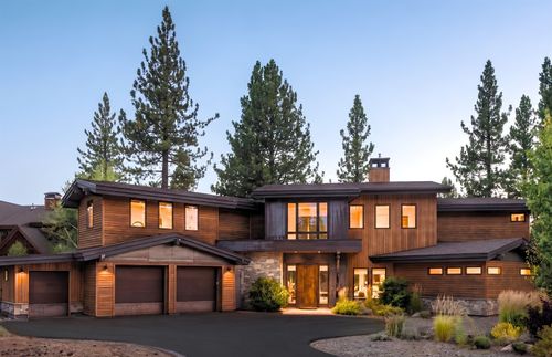 10264 Valmont Trl, Truckee, CA, 96161-2072 | Card Image