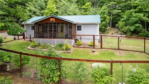 5928 Sheets Gap Rd, Millers Creek, NC, 28651-9028 | Card Image