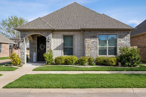 3424 Fountain Way, Granbury, TX, 76049-3103 | Card Image