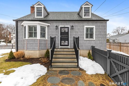 24 Taylor Dr, Cos Cob, CT, 06807-2314 | Card Image