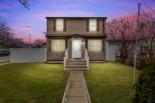 9658 Austin Ave, Oak Lawn, IL, 60453-2808 | Card Image