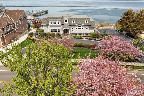 100 Ocean Blvd, Atlantic Highlands, NJ, 07716-2611 | Card Image