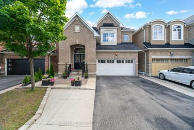 37 Everingham Cir, House other with 4 bedrooms, 5 bathrooms and 7 parking in Brampton ON | Image 2