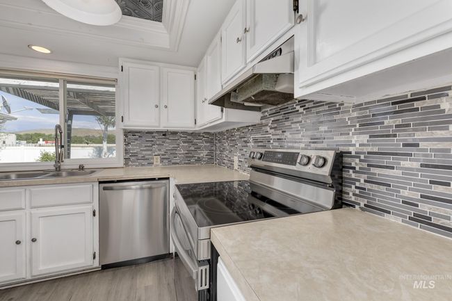 1220 E 4 Th St, House other with 4 bedrooms, 3 bathrooms and 2 parking in Weiser ID | Image 7