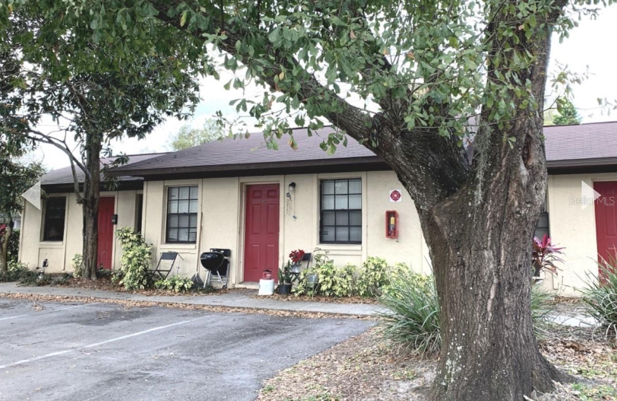 207 N Pinewood Avenue, Sold in Brandon Zoocasa