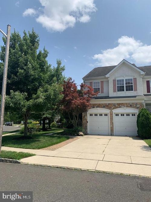 1 Carter Ln, MARLTON, NJ, 08053-5578 | Card Image