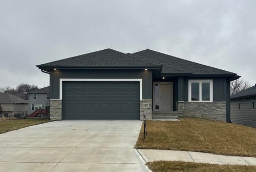 10222 N 150th Cir, Bennington, NE, 68007-1262 | Card Image