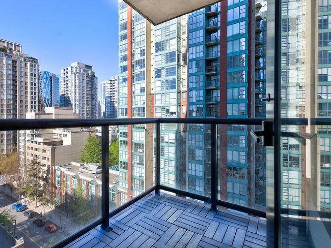 1101 - 928 Homer Street, Condo with 2 bedrooms, 2 bathrooms and 1 parking in Vancouver BC | Image 22