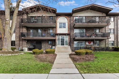 apt-107-5202 Midlothian Tpke, Crestwood, IL, 60418-4134 | Card Image