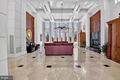 unit-314-9480 Virginia Center Blvd, VIENNA, VA, 22181-4811 | Card Image