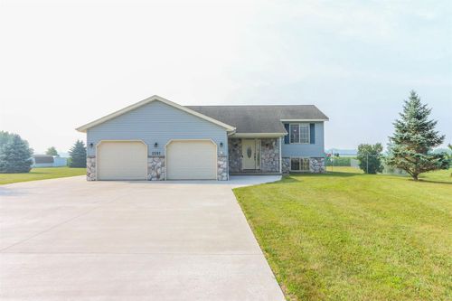 2581 Golden Eagle Road, KRONENWETTER, WI, 54455 | Card Image