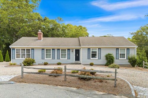 4 Landing Ln, South Dennis, MA, 02660-2527 | Card Image