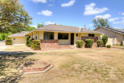 4709 N Palm Avenue, Fresno, CA, 93704 | Card Image