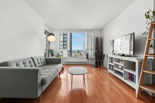 1205-5189 Gaston St, Vancouver, BC, V5R6C7 | Card Image